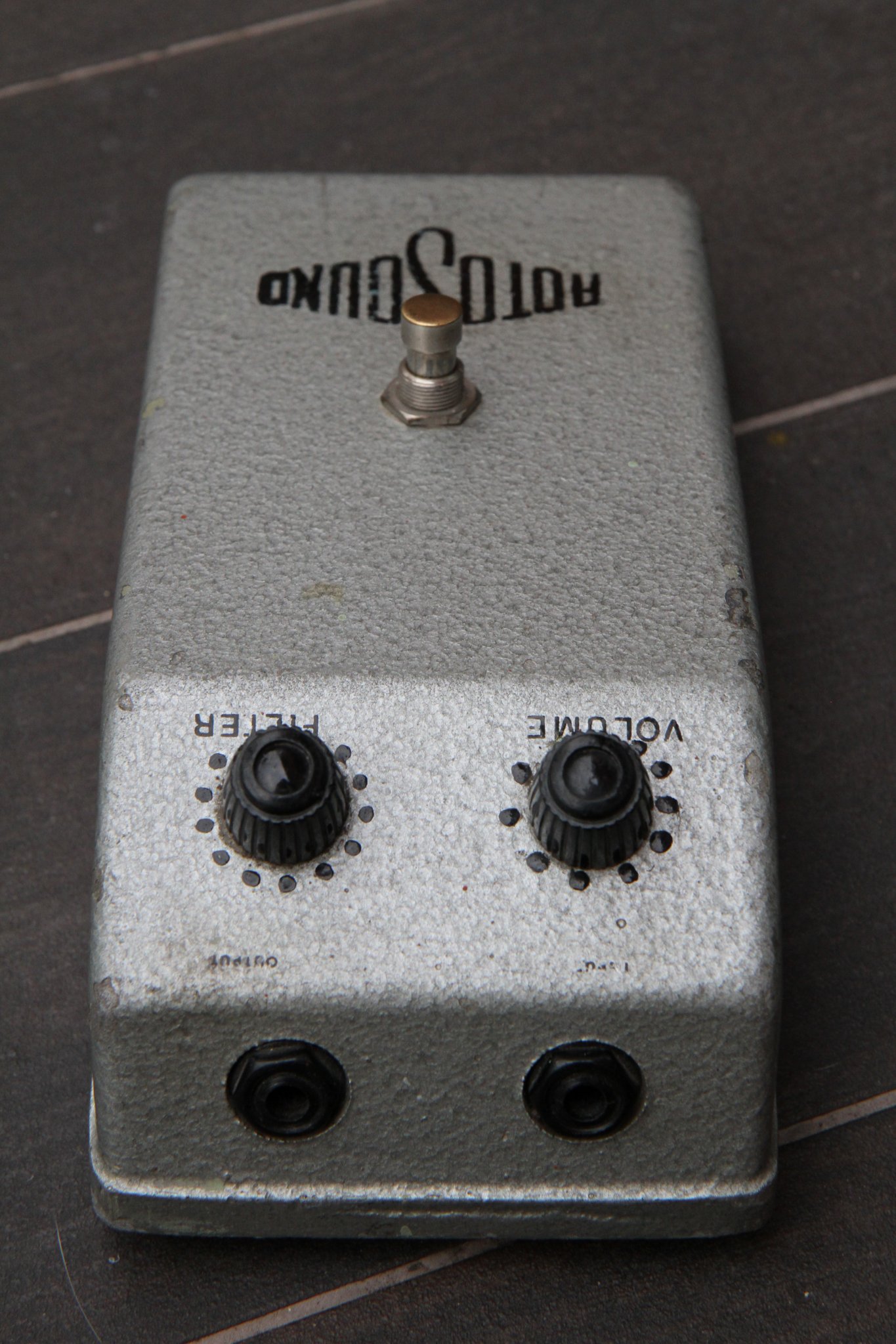 Rotosound Fuzz Box MKII Hires-6.jpg