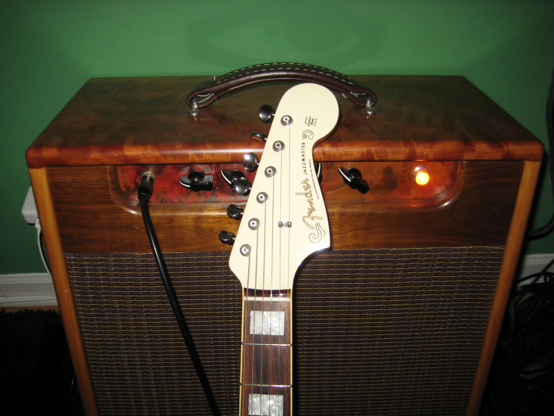 Fender-Jazzmaster-headstock.jpg